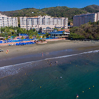 Azul Ixtapa — Exterior