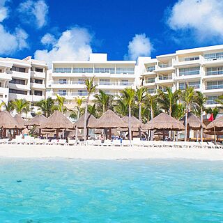Hotel NYX Cancun — Exterior