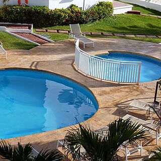 Imperial las Perlas — Pool