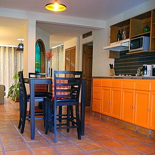 La Concha Suites & Beach Resort — Sample Dining Area
