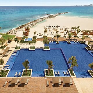 Hyatt Ziva Cancun — Pool