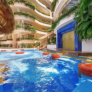 Grand Miramar Resort & Spa — Pool