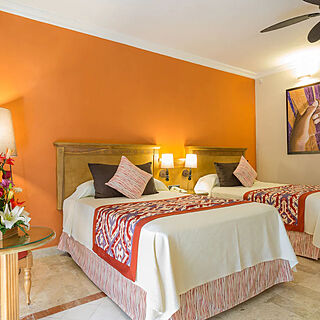 Grand Palladium Colonial Resort & Spa &mdash; Sample Bedroom