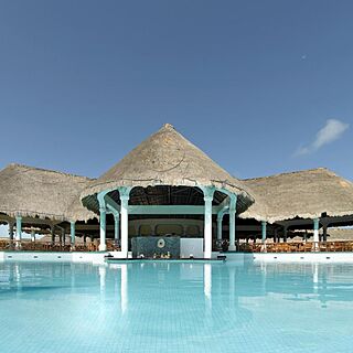Grand Palladium Kantenah &mdash; Pool