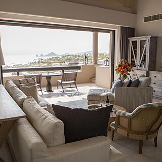 Esperanza - An Auberge Resort — Sample Living Area