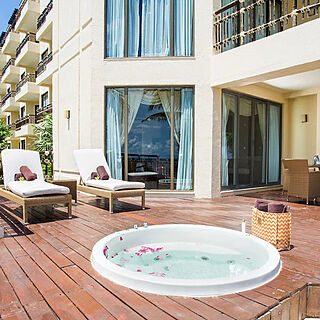 Dreams Riviera Cancun Resort and Spa — Sample Deck