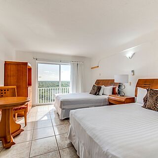Coral Princess Club &mdash; Sample Bedroom