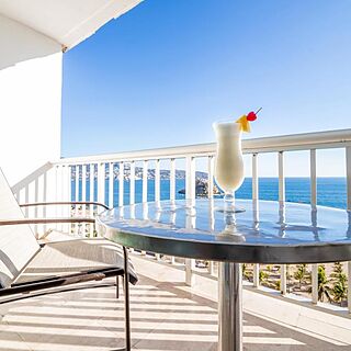Emporio Acapulco — Sample Balcony
