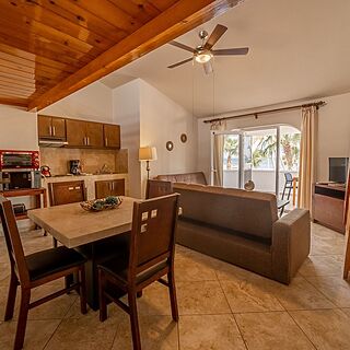 Club El Moro — Sample Living Area