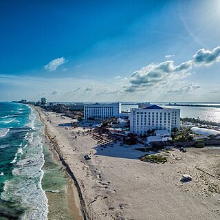 Sunset Royal — Exterior