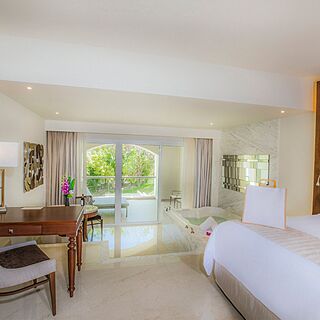 The Grand at Moon Palace — Sample Bedroom