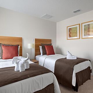Regal Oaks Resort &mdash; Sample Bedroom