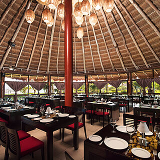 El Cid Hotel Marina Riviera Maya — La Marina Restaurant