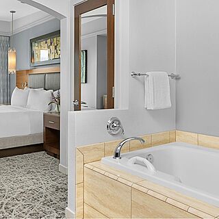 Marriott's Desert Springs Villas II — Sample Bathroom