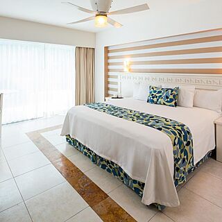 BlueBay Grand Esmeralda — Sample Bedroom