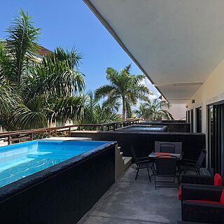 Aldea Thai — Sample Balcony