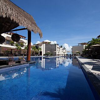Aldea Thai &mdash; Pool