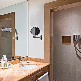 Occidental Grand Xcaret — Sample Bathroom