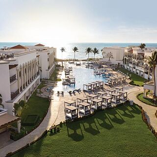 Hilton Playa del Carmen — Exterior