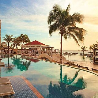 Hyatt Zilara Cancun — Pool
