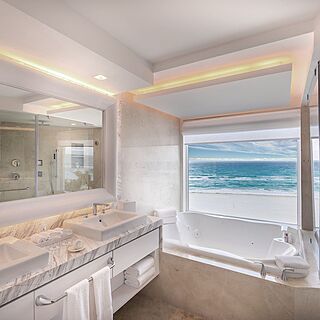 Le Blanc Spa Resort Cancun &mdash; Sample Bathroom