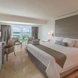 Le Blanc Spa Resort Cancun — Sample Bedroom