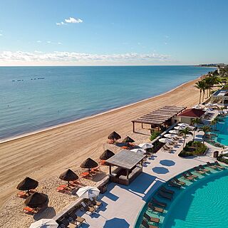 Sunrise at Moon Palace — Beach