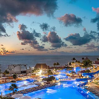 Sunrise at Moon Palace — Pool