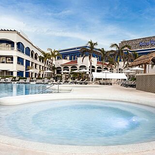 Hard Rock Hotel Riviera Maya &mdash; Hot Tub