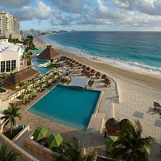 The Westin Resort & Spa, Cancun — Pool
