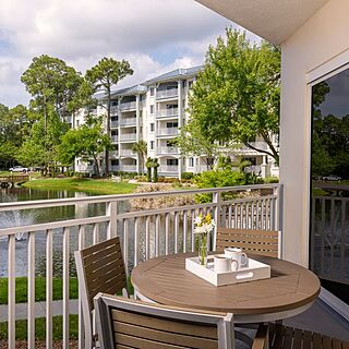 Marriott's SurfWatch — Sample Balcony