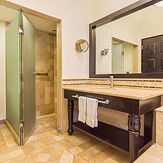 Grand Fiesta Americana Los Cabos All Inclusive Golf & Spa — Sample Bathroom