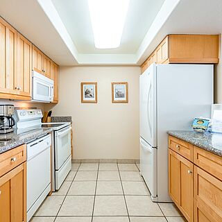 Capri by the Sea &mdash; Sample Kitchen