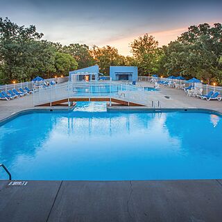 Ozark Mountain Resort — Pool