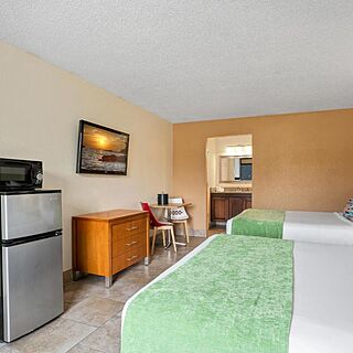 Park Royal Orlando — Sample Unit