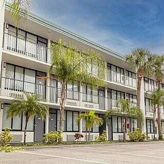 Park Royal Orlando — Exterior