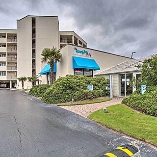 Sands Villa Resort &mdash; Exterior