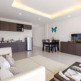 Club Unique at Patong Bay Hill Resort — Sample Living Area
