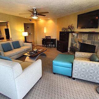 Four Seasons Pacifica &mdash; Sample Living Area