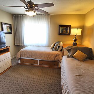 Four Seasons Pacifica &mdash; Sample Bedroom
