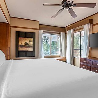 Hilton Vacation Club Sedona Summit — Sample Bedroom