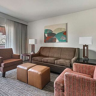 Hilton Vacation Club Sedona Summit &mdash; Sample Living Area