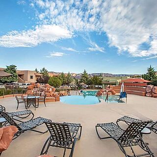Hilton Vacation Club Sedona Summit &mdash; Sample Balcony