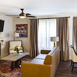 Westgate Flamingo Bay — Sample Living Room