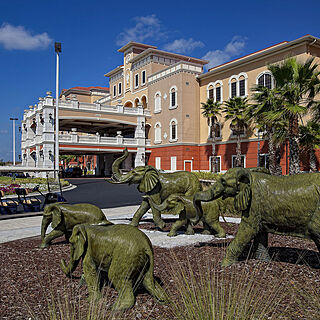 Westgate Town Center &mdash; Property Grounds