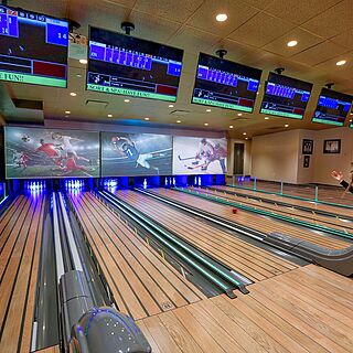 Westgate Lakes Resort & Spa — Bowling Alley