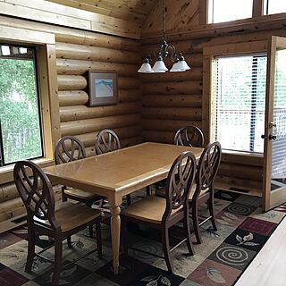 Angel Fire Cabin Share — Sample Dining Area