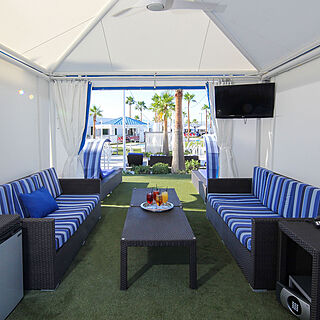Westgate Las Vegas Resort & Casino — Pool Cabana