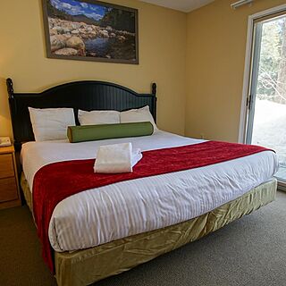 Village of Loon Mountain Lodges — Sample Bedroom