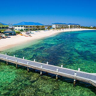 Wyndham Reef Resort — Exterior